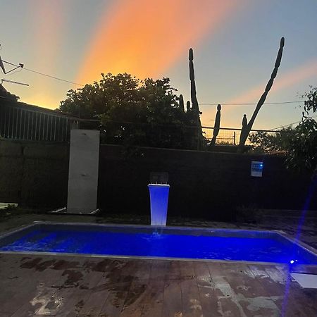 Villa Caso Com Piscina Aquecida, Ha 900 Metros Do Iguatemi Shopping Brasília Exterior foto